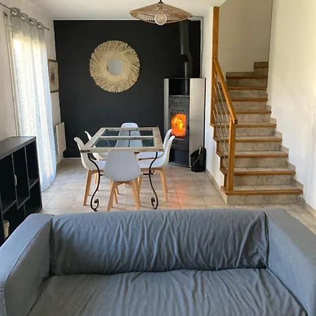 Charmante Dans Un Lotissement Tres Calme Villa